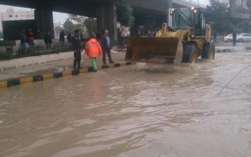 الأمانة تعلن حالة الطوارئ استعدادا للمنخفض