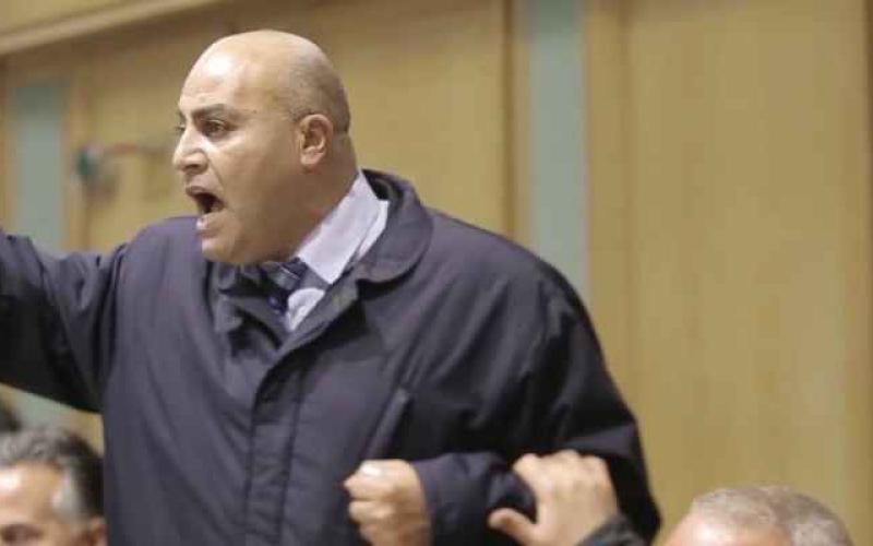 الحباشنة يصف الرزاز بـ ’راعي الفساد‘