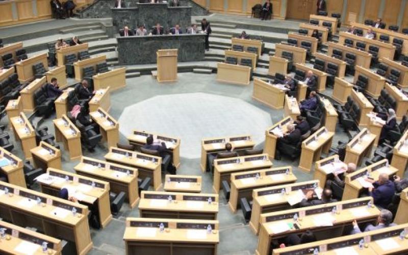 "النواب" يقر مشروع قانون موازنة الدولة والوحدات المستقلة