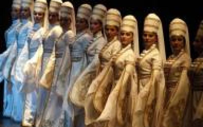 الشراكس يحتفلون بمرور نصف قرن لأول ناد لهم بعمّان