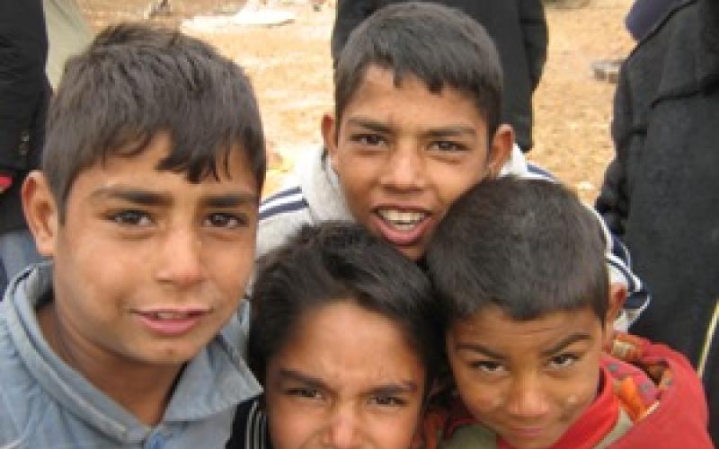 غجر الأردن..يقطنون البرد ويصرخون بصمت