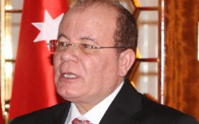 الشريف: لن نرفع أسعار الكهرباء