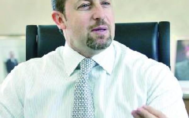 البطاينة: مليون شاحنة تعبر الأردن سنويا