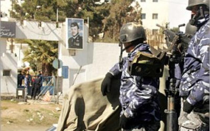 وفاة و5 إصابات بتبادل إطلاق النار في الشونة