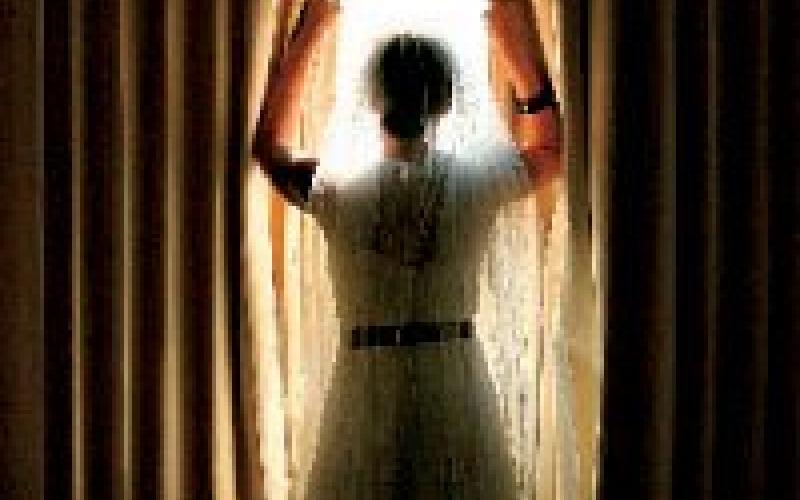 دراسة: 100 ألف فتاة عانس فوق الثلاثين