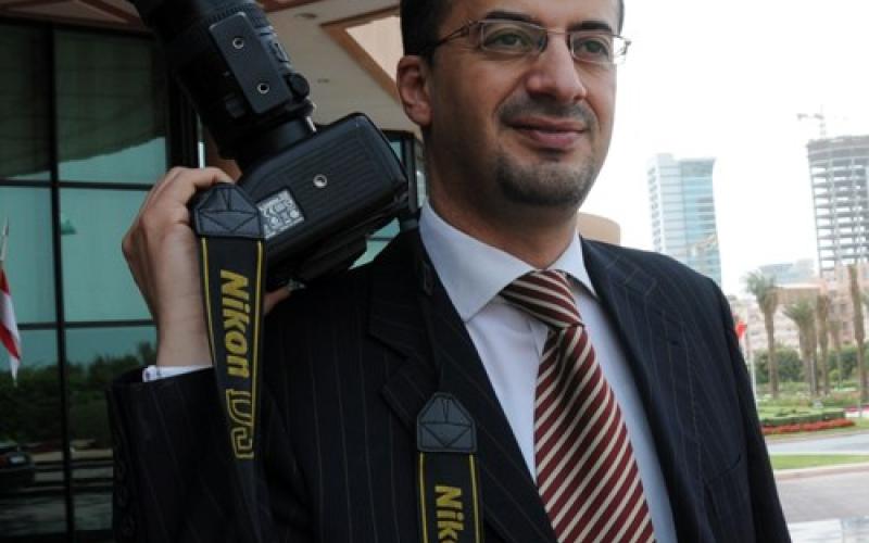 أعمال مصور أردني في أكبر معرض بتاريخ البشرية