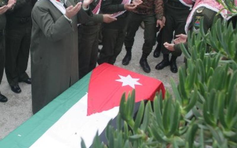 تشييع جثمان النائب السابق النعانعة