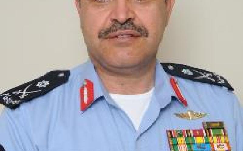 السيرة الذاتية لمدير الامن العام حسين المجالي