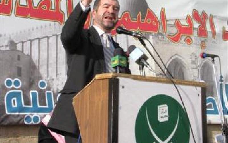 أبو السكر: أياً كان أمين عام الحزب سيعمل تحت صفنا 