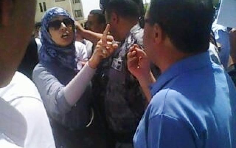 رجال أمن بالزي المدني يعتقلون معتصمين بـ"الرابية" (صور)