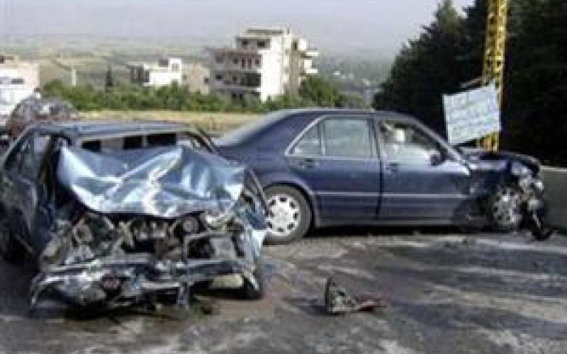 إصابة خمسة مواطنين بحادث تصادم بجرش