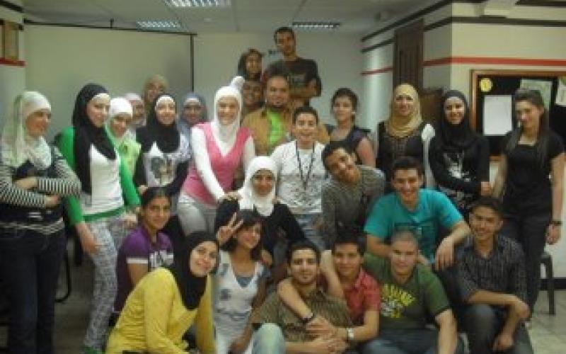 فرصة لطلاب المدارس لاكتساب مهارات العمل الإذاعي