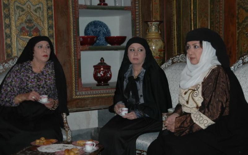 لجنة المواصفات و المقاييس النسائية 