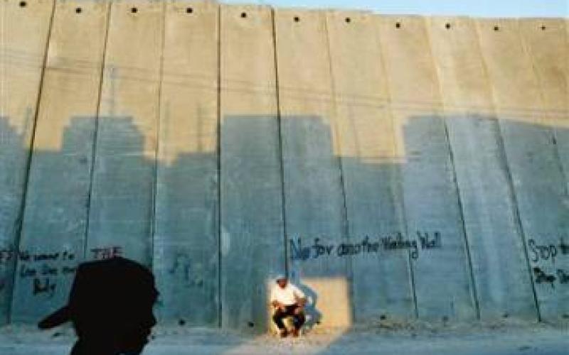 الوطنية لمناهضة جدار الفصل العنصري تطالب بقرارات ملزمة 