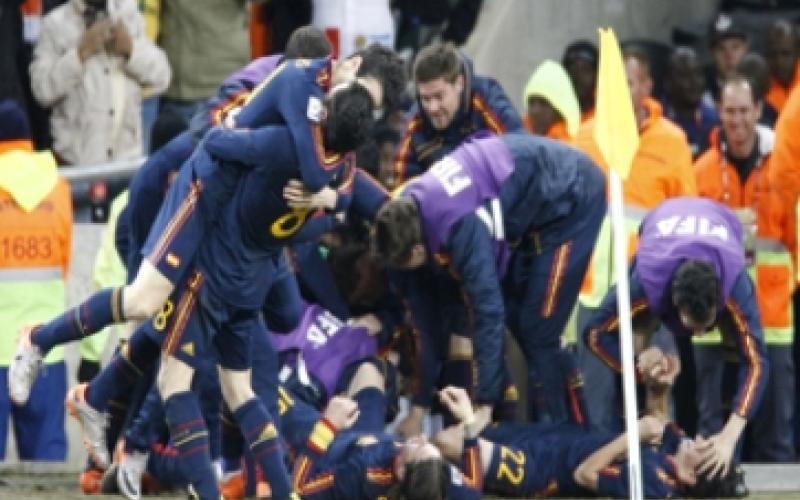 اسبانيا تحرز كأس العالم