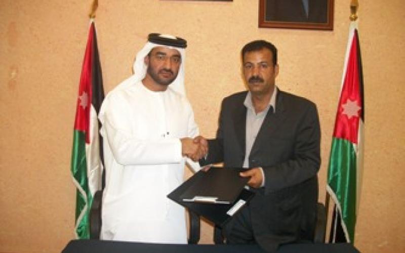 اتفاق ثقافي بين "ملتقى البوادي" وبيت الشعر الإماراتي 