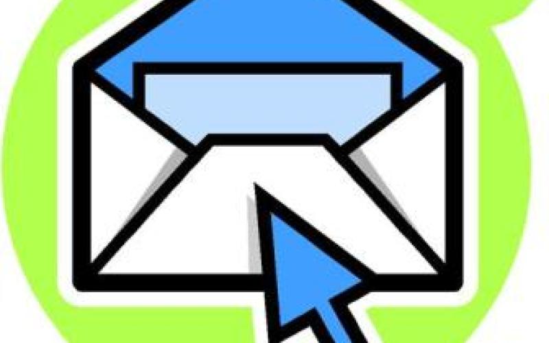  اخبار البريد الالكتروني تبعد الصحفيين عن حقيقة الميدان 