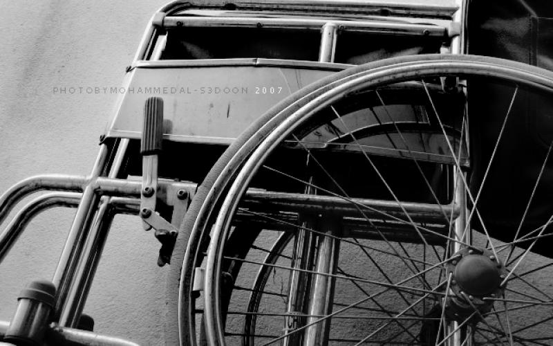 معاقون يتحدون عوائق العمل 