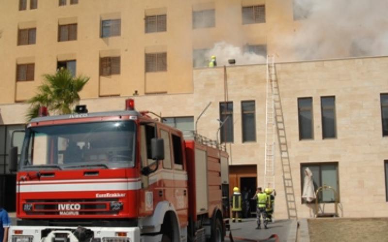 حادث وهمي مفترض على مبنى فندق كمبنسكي عشتار 