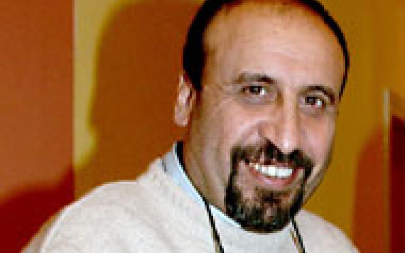 المخرج الزعبي في حالة مستقرة