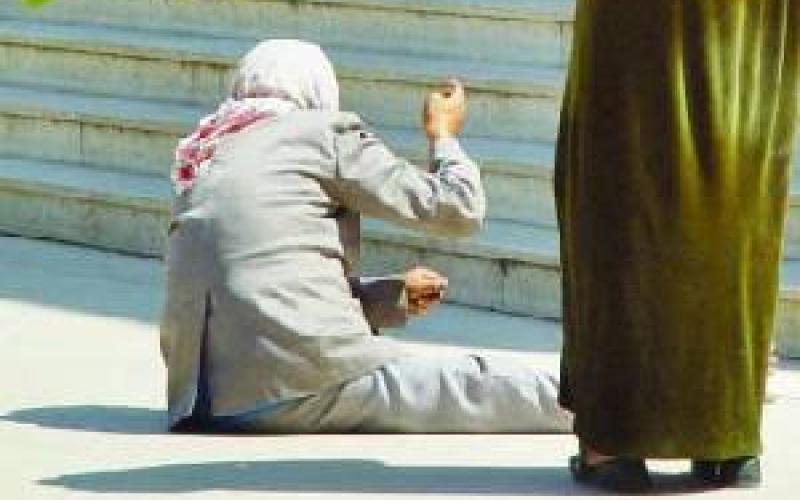 100متسول إلى القضاء منذ بداية رمضان ...فيديو 