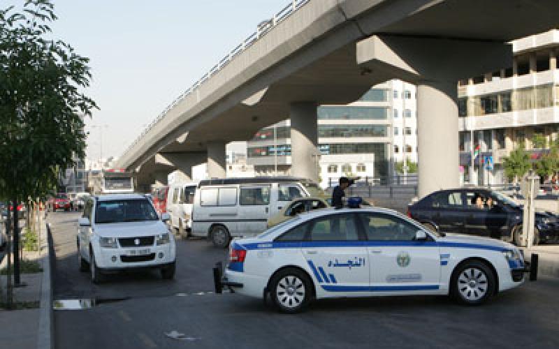 حملة أمنية واسعة النطاق على الأشخاص المطلوبين 