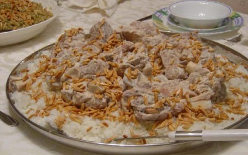 دعوات حكومية