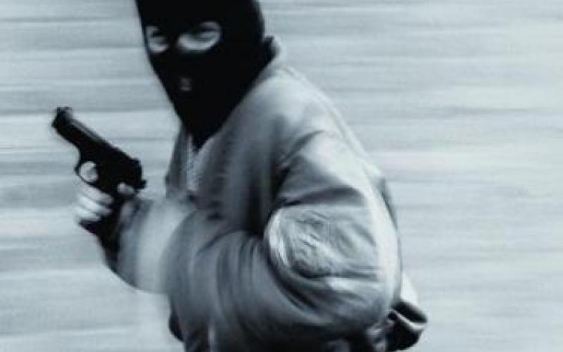 إحباط عملية سطو مسلح على محاسب لاحدى الشركات 