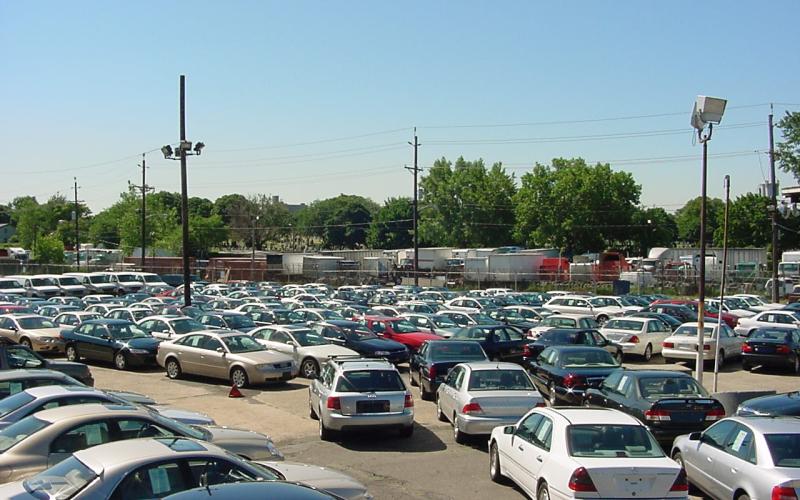 إسرائيل تخطط لبيع سيارات مستعملة إلى الأردن والعراق