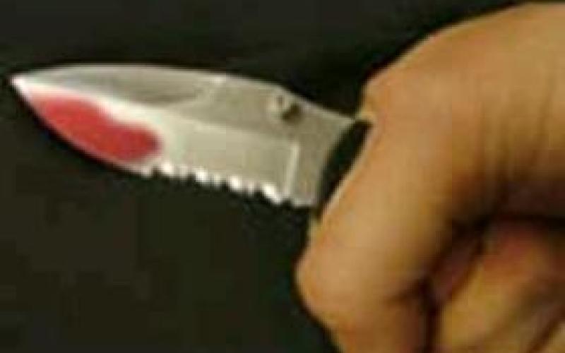 أم تطعن أبناءها فتقتل طفلين وتصيب شقيقتهما في السلط