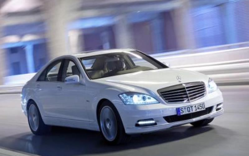 اعطال في سيارات مرسيدس 2010