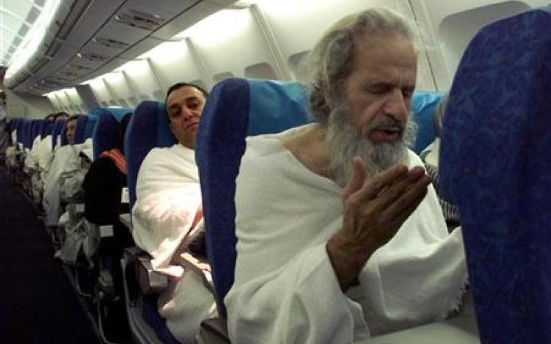 326 حافلة لنقل الحجاج