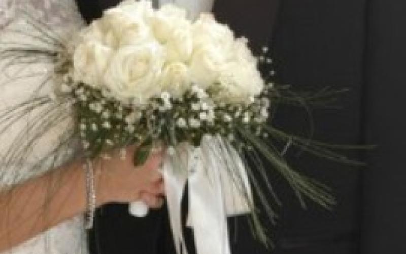 44 عريسا وعروسا من نابلس للأردن