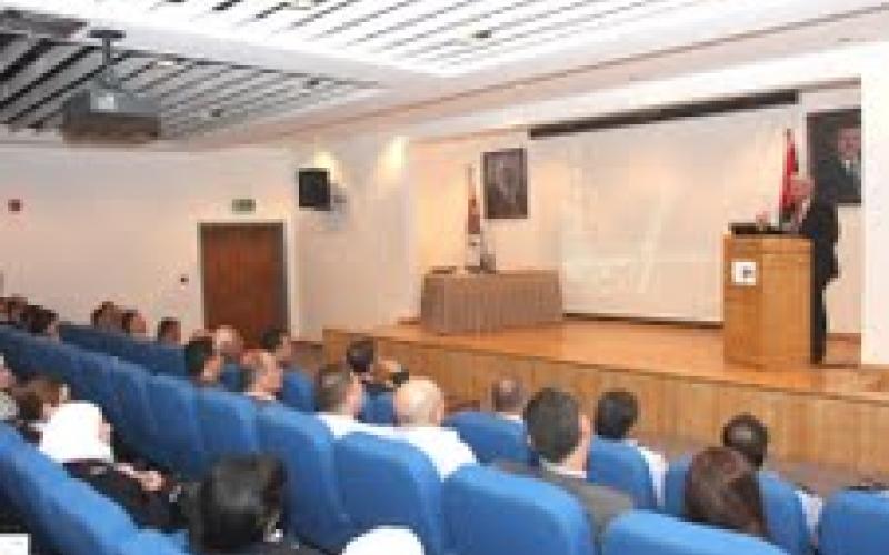 نحو طرق عصرية وآمنة 