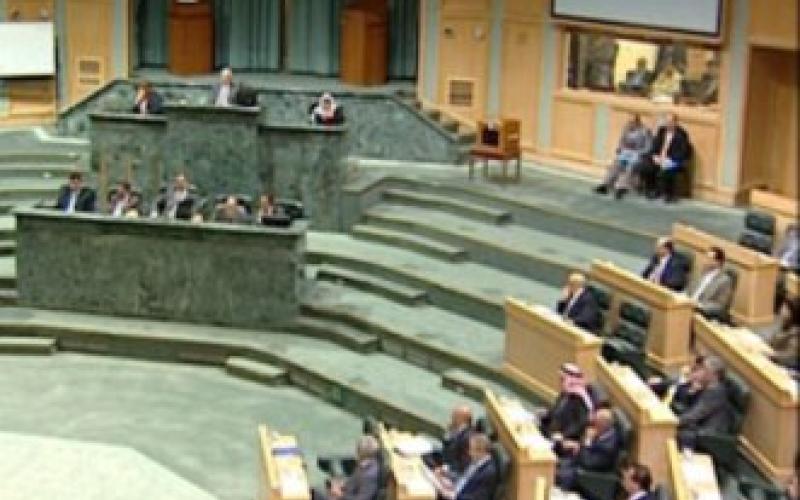 قانون الانتخاب لقانونية النواب وانتقاد القوانين المؤقتة