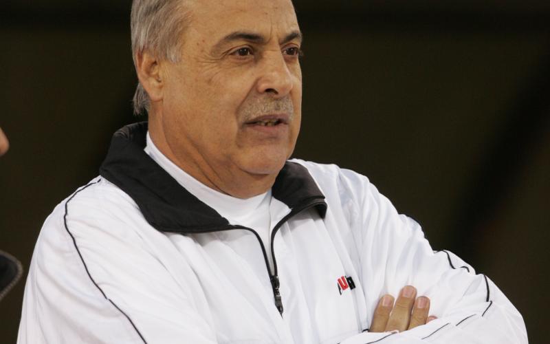 مصباح مديرا فنيا لفريق العربي 