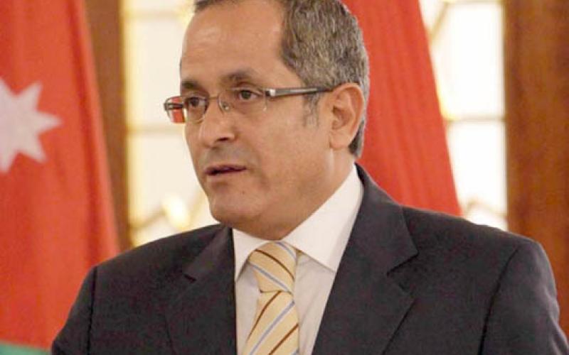 العايد في رده على الخيطان: لا نية مبيتة للحكومة لتقييد الإعلام واستغلال النواب لذلك