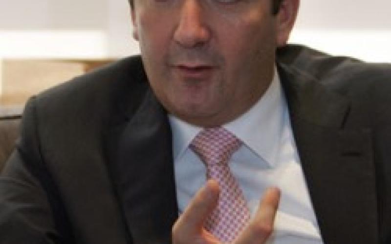 الرفاعي يلغي زيارته لدافوس