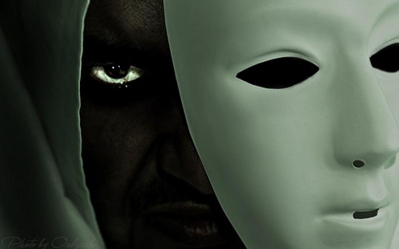 نفاق محلي...!