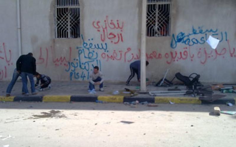 الأطباء تبحث عن مكان آمن لبعثتها إلى ليبيا