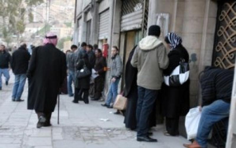 تواجد أمني أمام الديوان الملكي لمنع تكرار تجمهر المواطنين