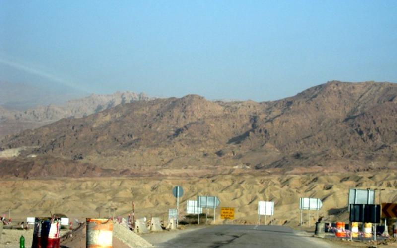 Damia residents complain over Israeli bad smell