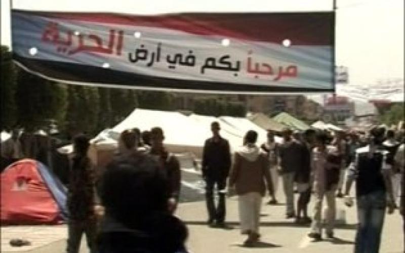 الخارجية تنفي استقالة السفير اليمني في عمان