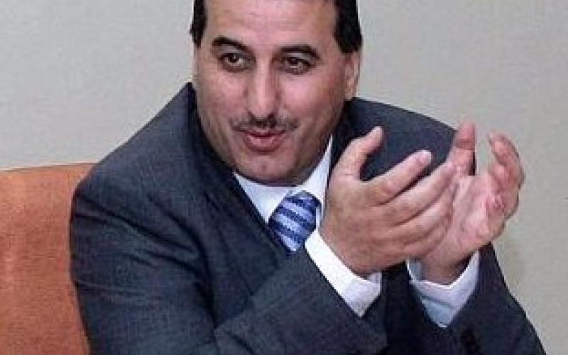 القاضي: بعض الإذاعات شبه الرسمية قامت بالتحريض ضد الوحدة الوطنية 