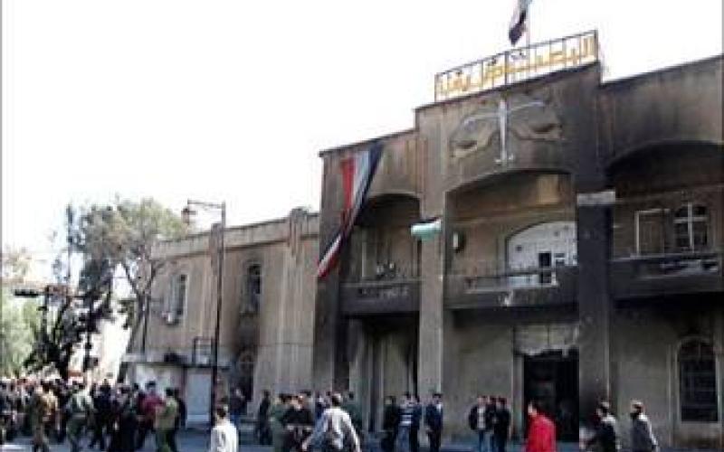 ناشطون يتجهون إلى الحدود لإيصال مساعدات إنسانية لأهالي درعا