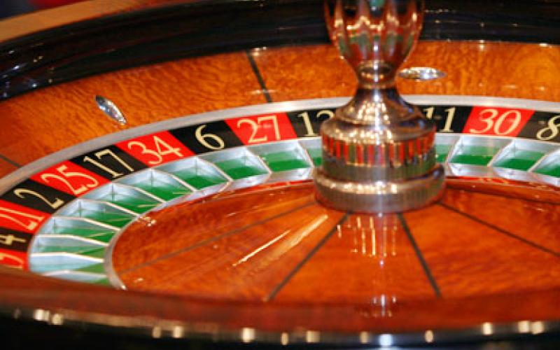 التحقيق النيابية تستمع لأقوال معنيين بترخيص "الكازينو"