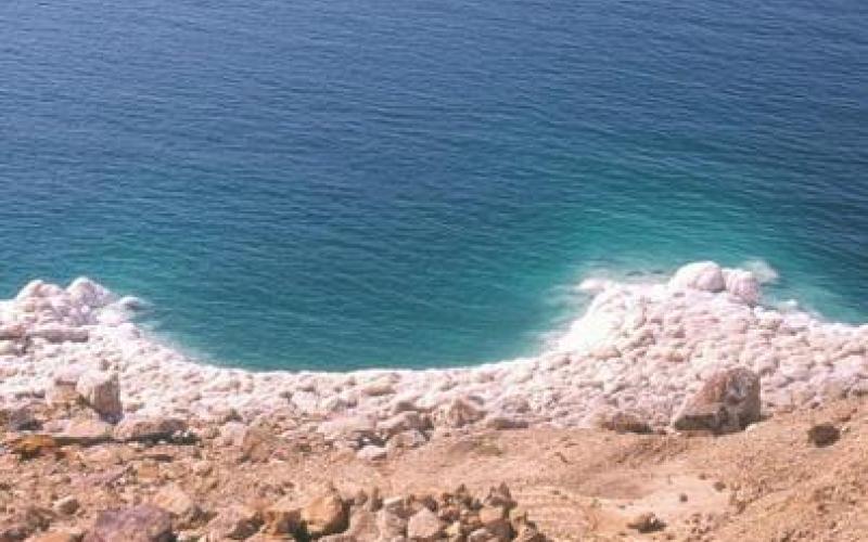 المسح الأثري لقاع البحر الميت يبدأ في تشرين الأول
