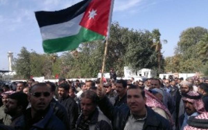 اتفاقية تنهي إضراب عمال الموانئ