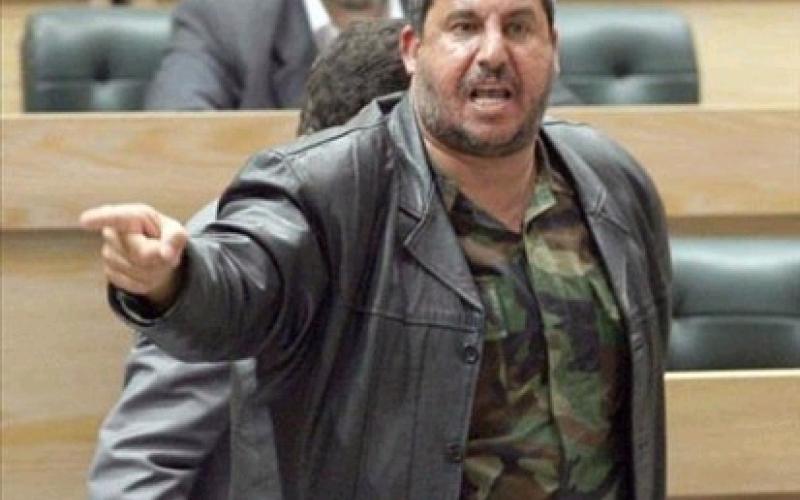 السعود يدعو “شرفاء الأردن” للاعتصام أمام السفارة الفرنسية ويتهم حبيب بـ”فبركة” الاعتداء