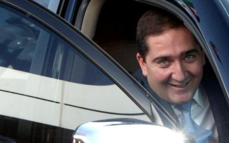 الرفاعي يبدأ حوارا هادفا عبر الفيسبوك